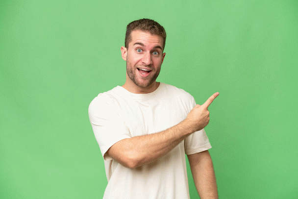 معرفی 17 راه برای درآمدزایی از طراحی لباس سفارشی آنلاین